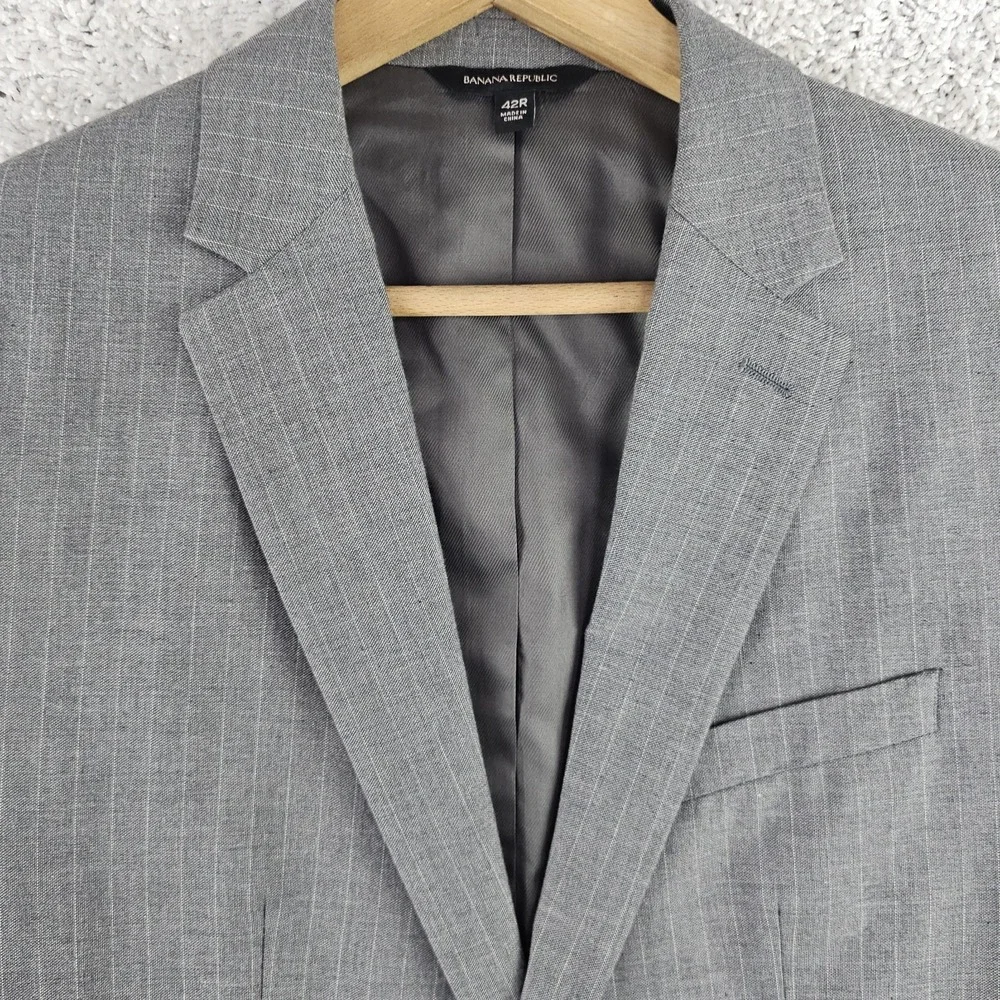 Banana Republic Slim Fit Italian Yarn Cotton Gray‎ Pin Stripe Blazer Men's 42R